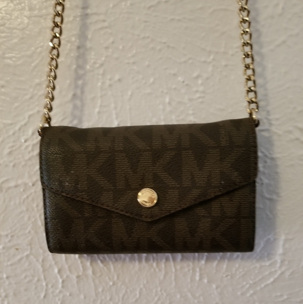 Michael kors wallet/bag